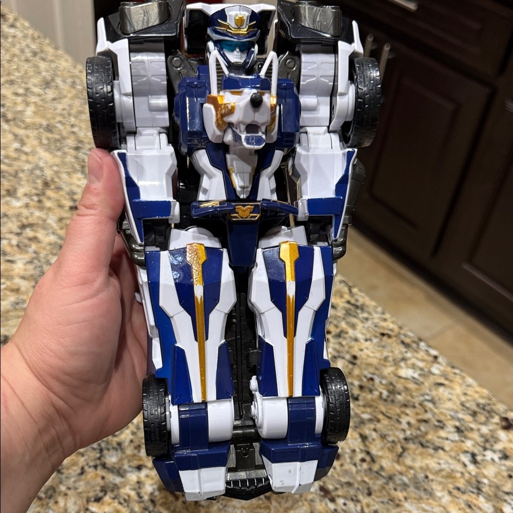 Transforming Robot and Car Toy Set Tobot Captain Police and Transformer - Picture 4 of 6
